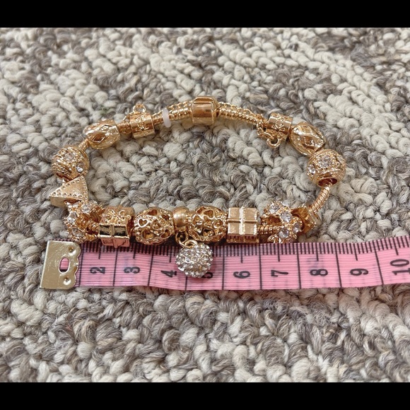 BRAND NEW 8" Gold Heart Charm Crystal Bracelets - Picture 6 of 8
